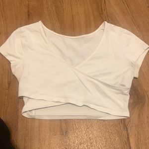 Very cropped white going out top.